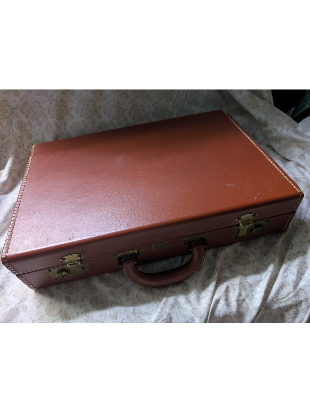 Vintage Leed's Genuine Leather Men's Briefcase with Brass Hardware